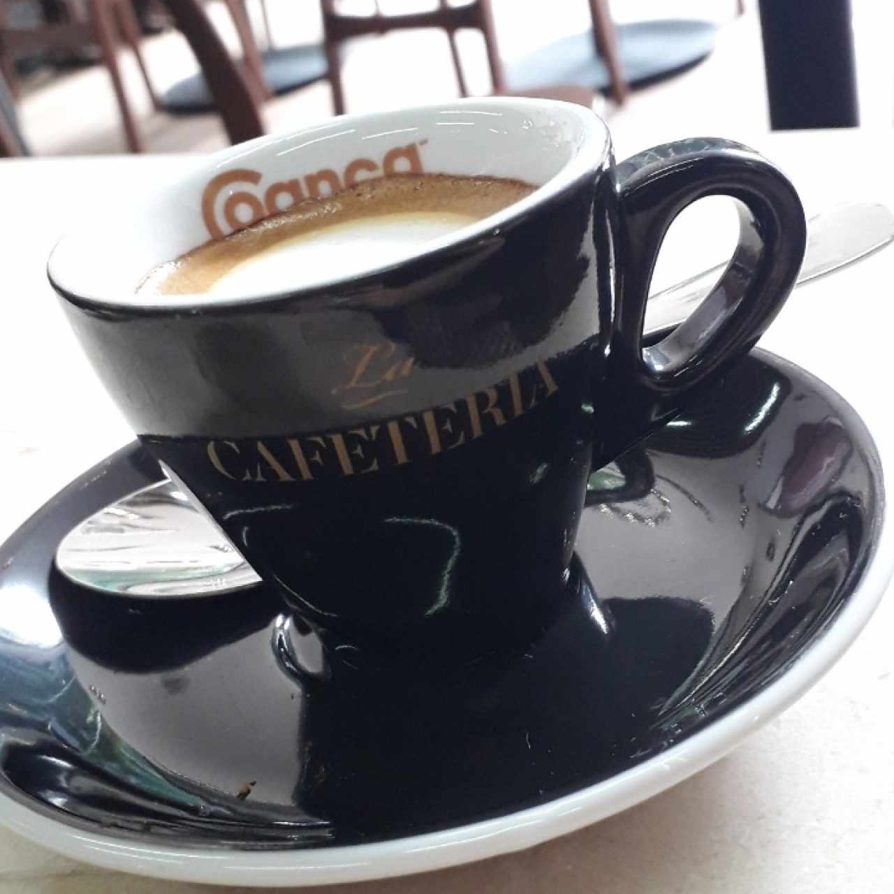 Macchiato ...me encantaron sus tazas♥️y su café obviamente 💯👏🏻 