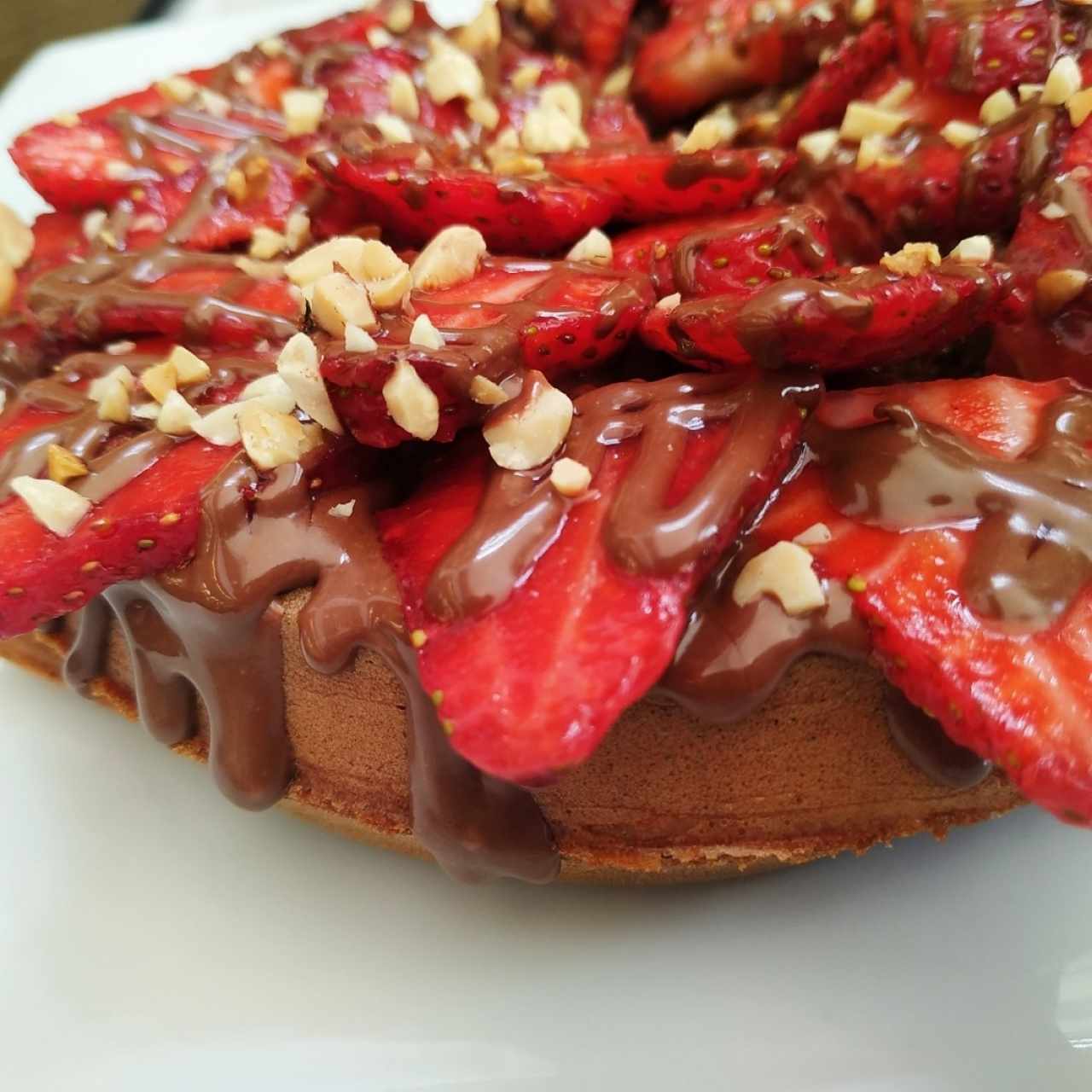 waffles con fresas y Nutella 