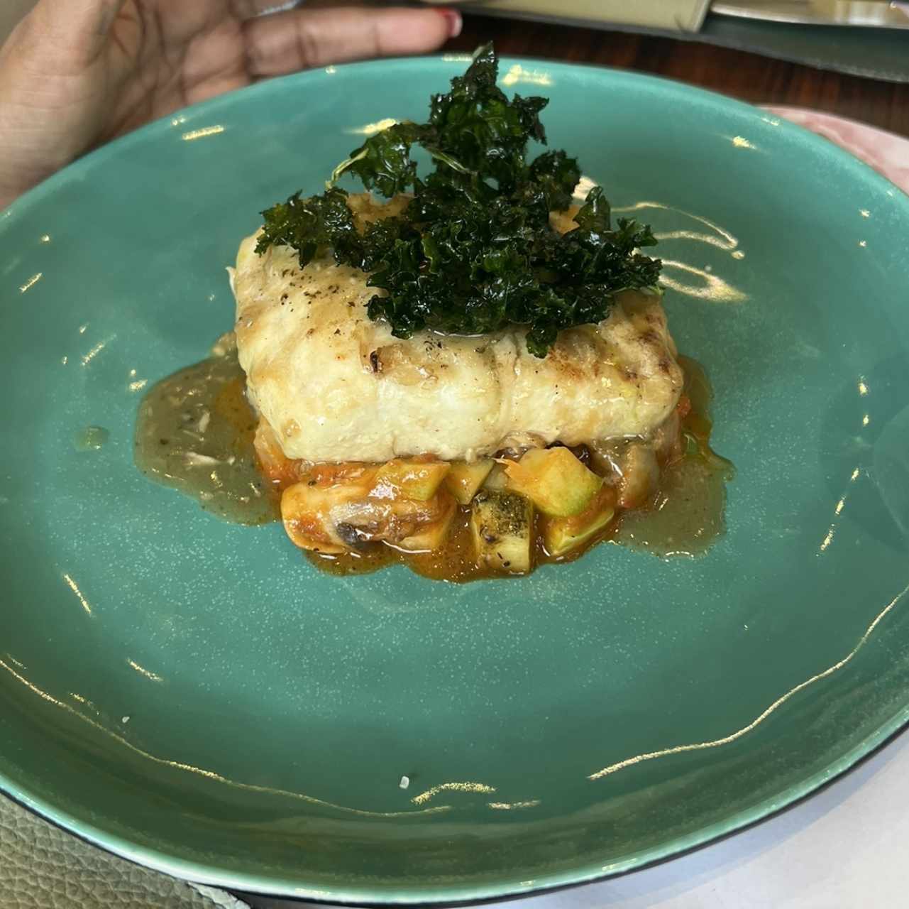 Filette de Mero con vegetales salteados 