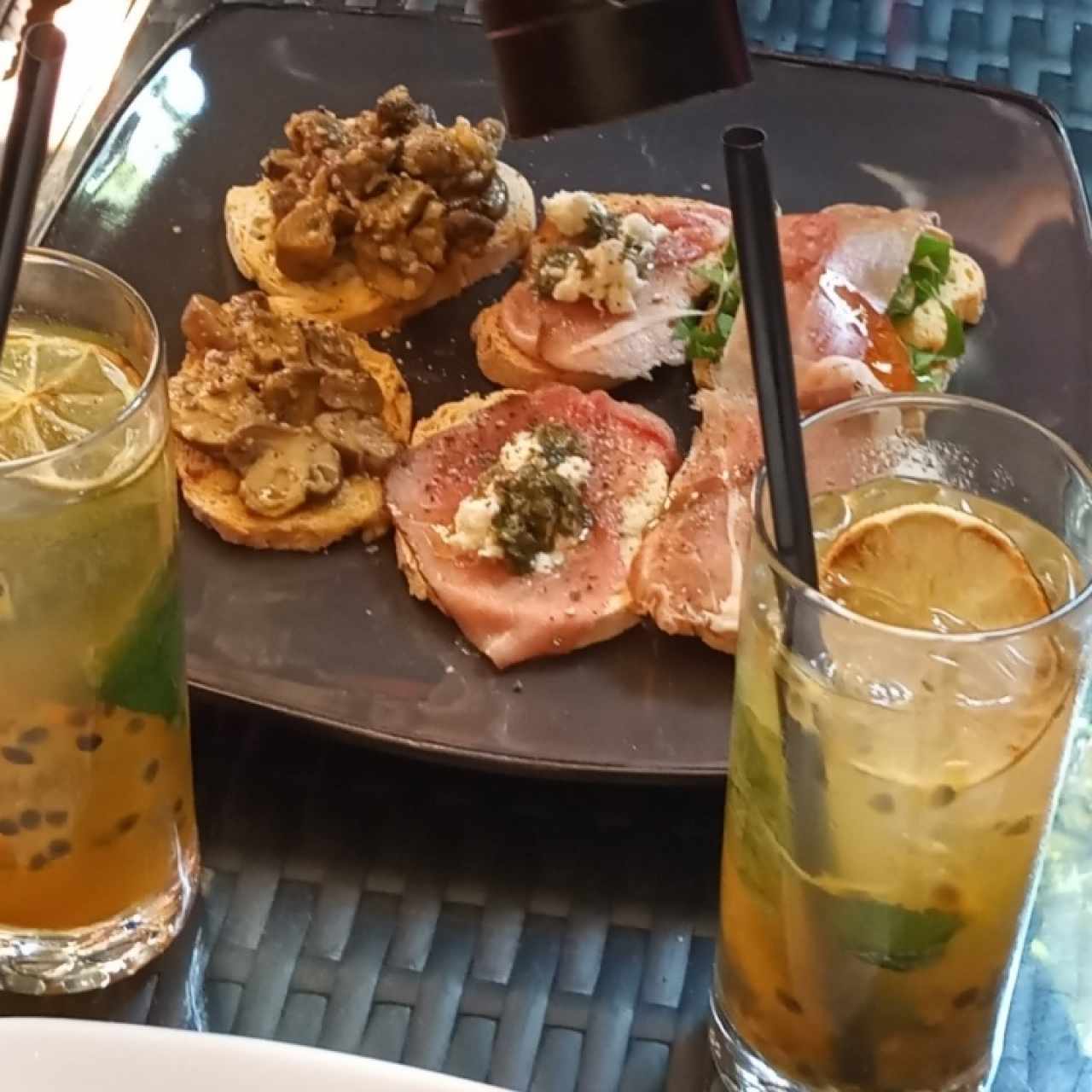 bruschettas
