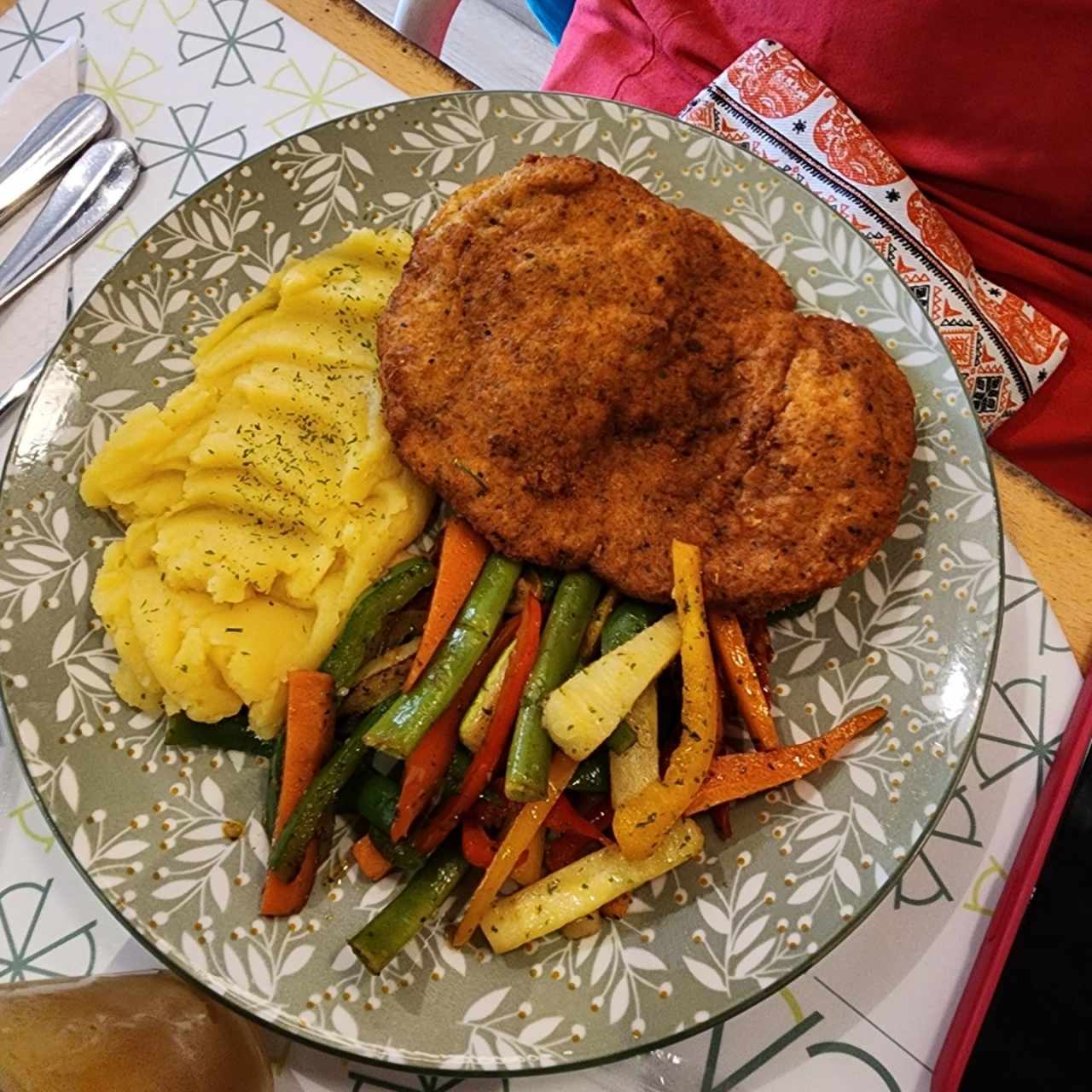 Milanesa + vegetales salteados 