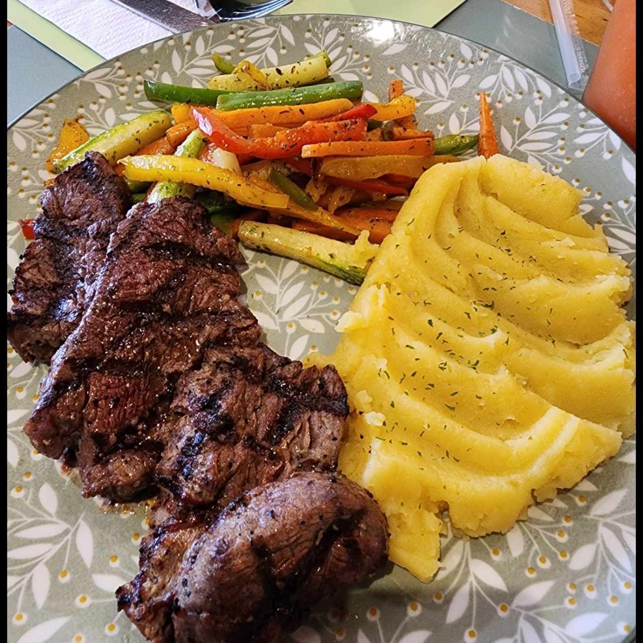 Lomito + puré