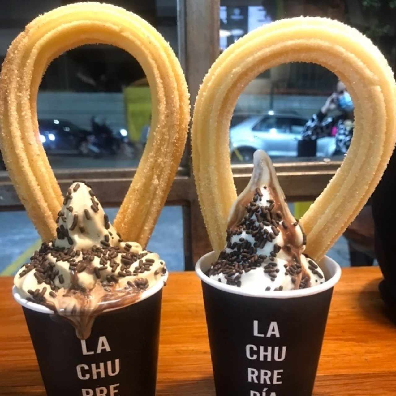 Churros con helado