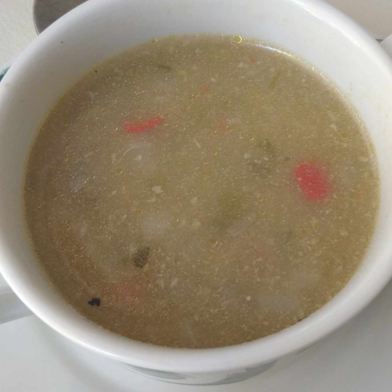 sopa de pollo