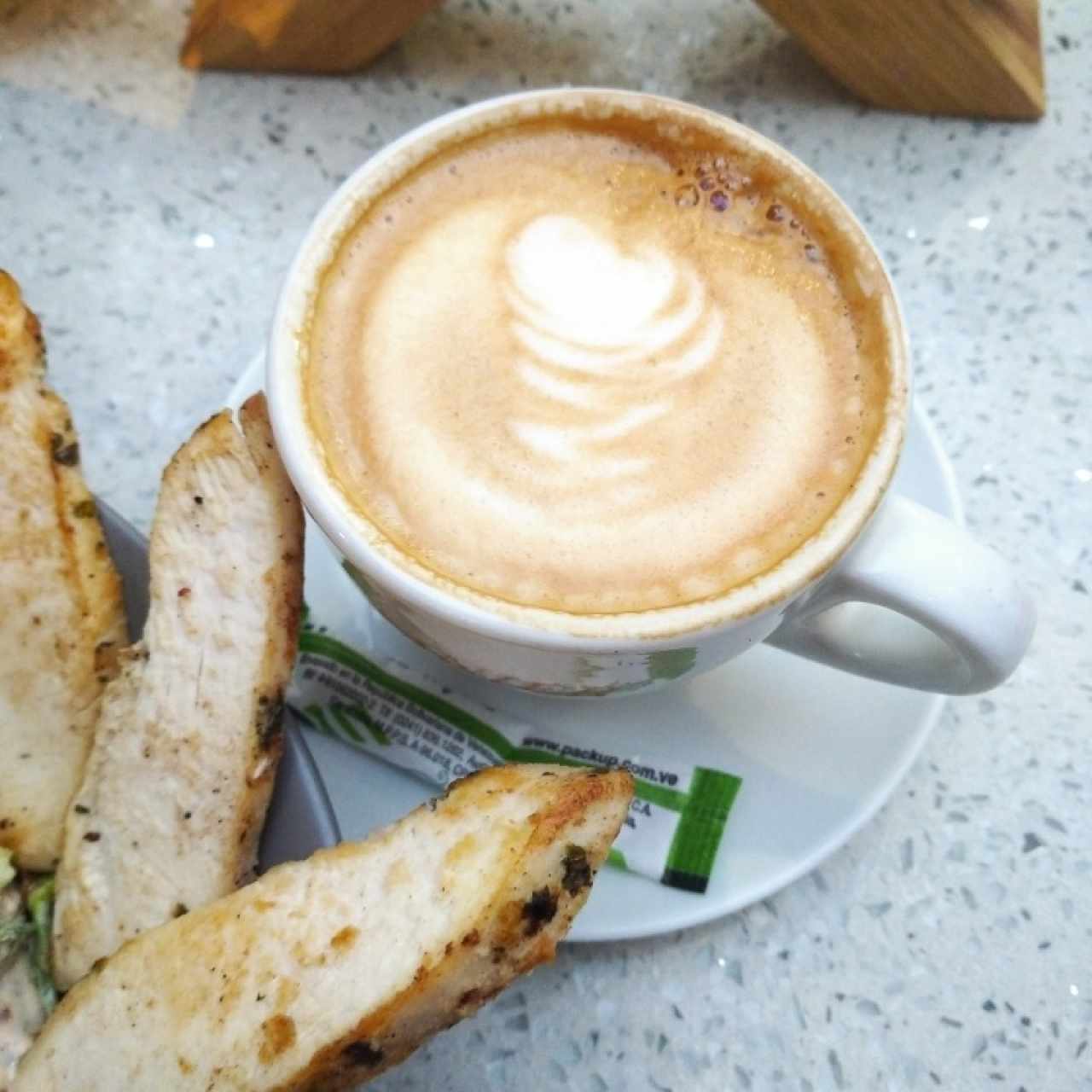 Café Marrón Claro 