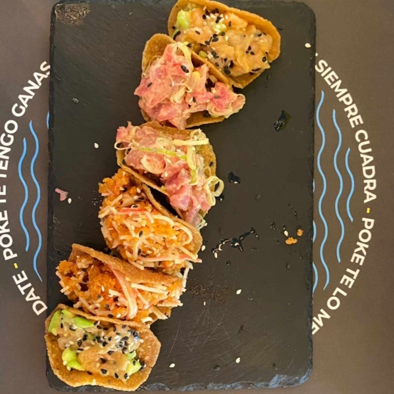 Taquitos de atun , salmon y Kani 