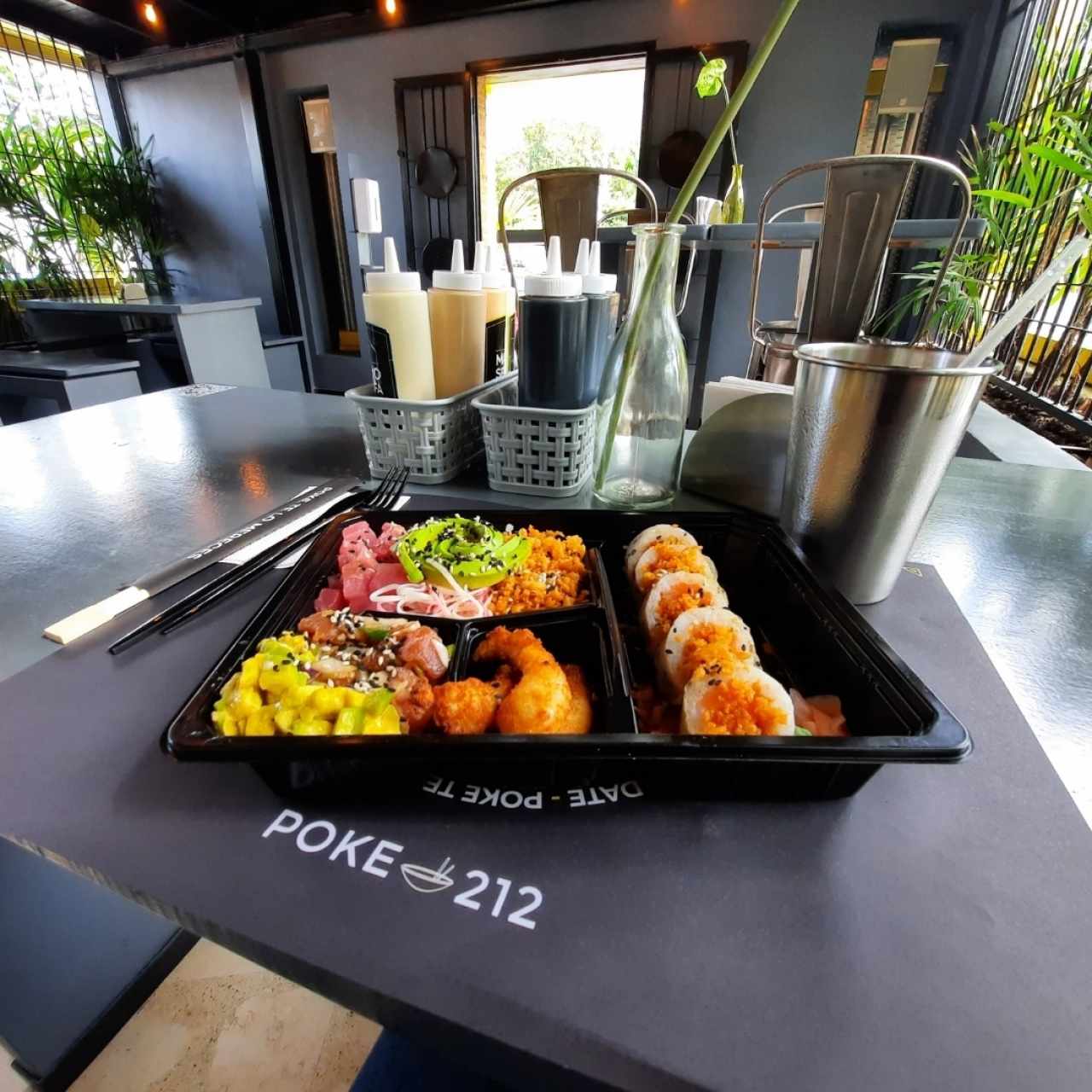 Poke 212 (La Trinidad)