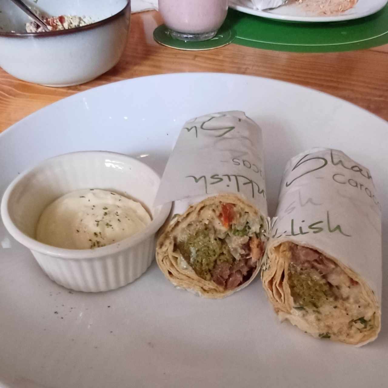 Shanklish caracas, shakifel, falafel, shakifel mixto, pollo carne o mixto