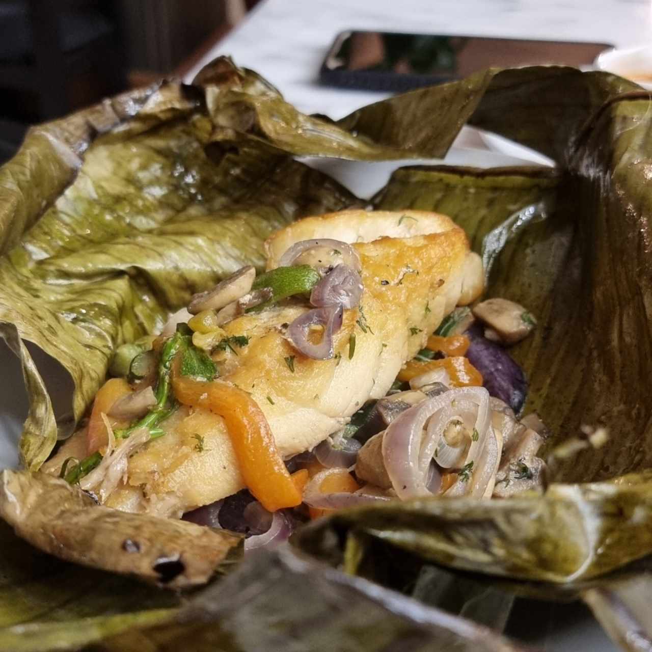 Mero en hoja de platano 