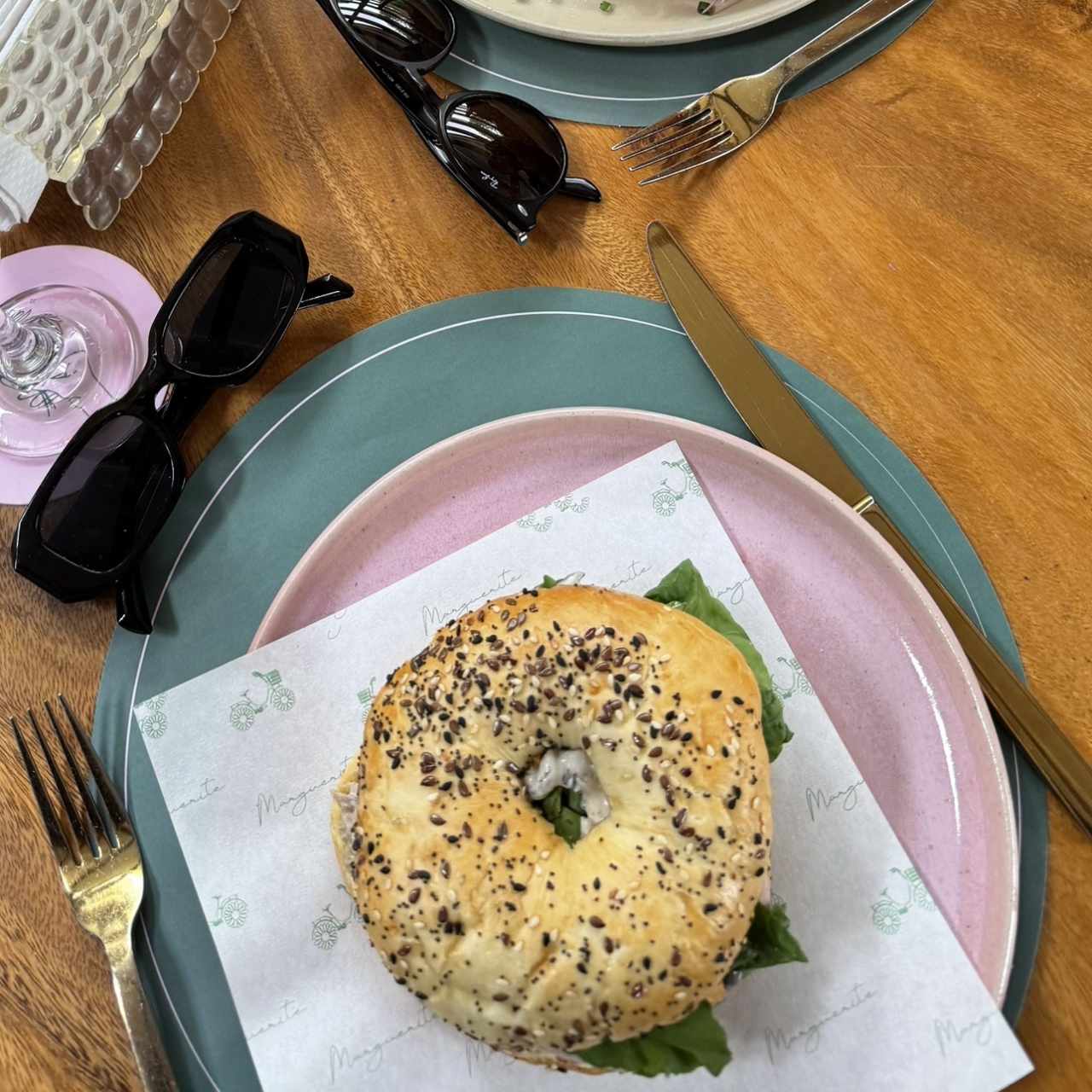 Bagel de mortadella italiana 