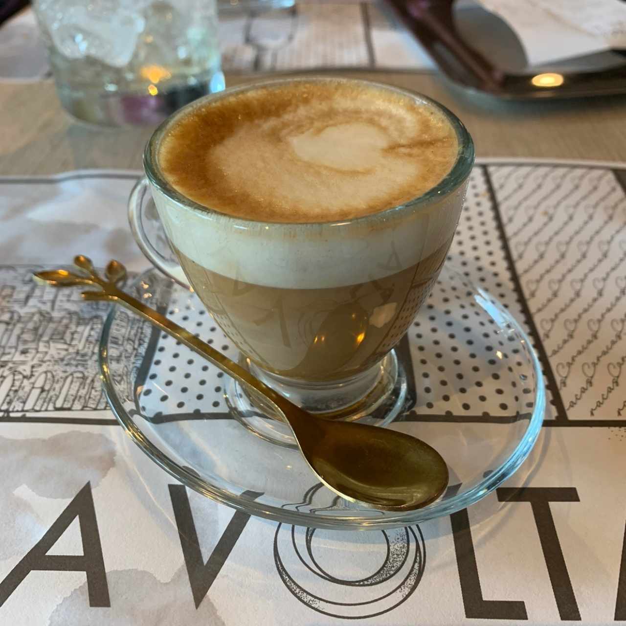 Cafe marron muy bueno 