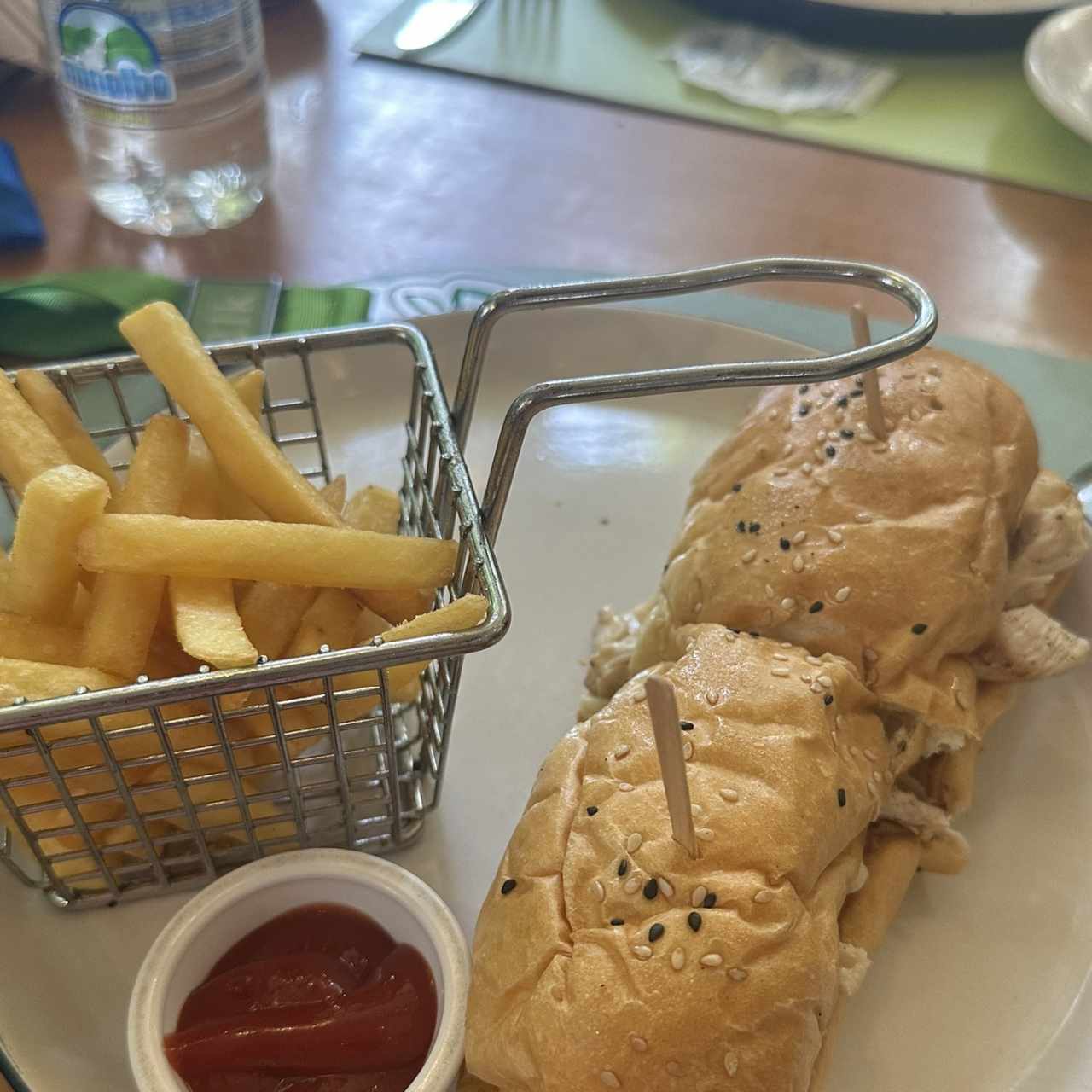 Panini de pollo y ajoporro