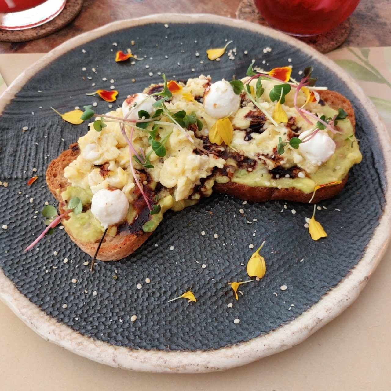 TOSTA REVUELTA