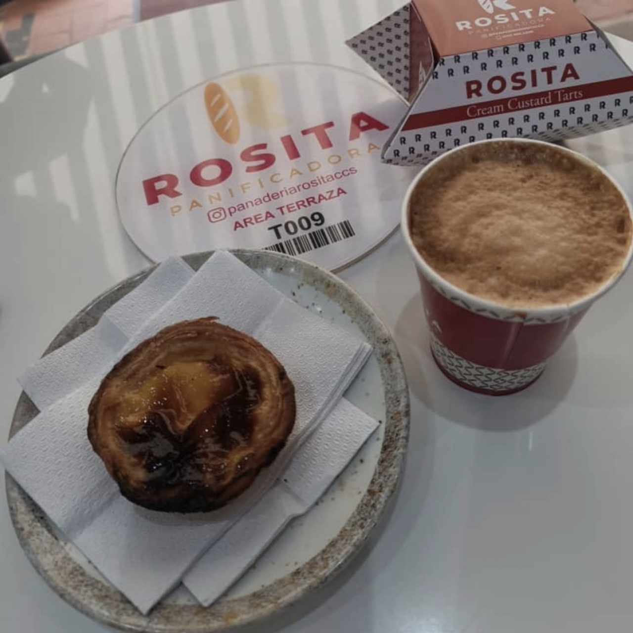 Café y pastel de nata… Excelente!!