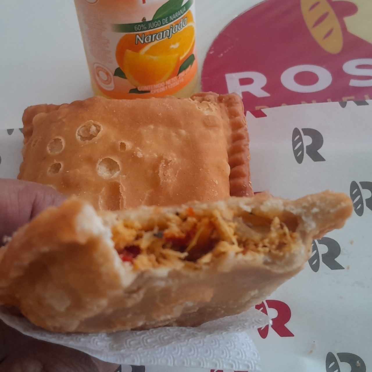 Pastelitos de pollo y queso