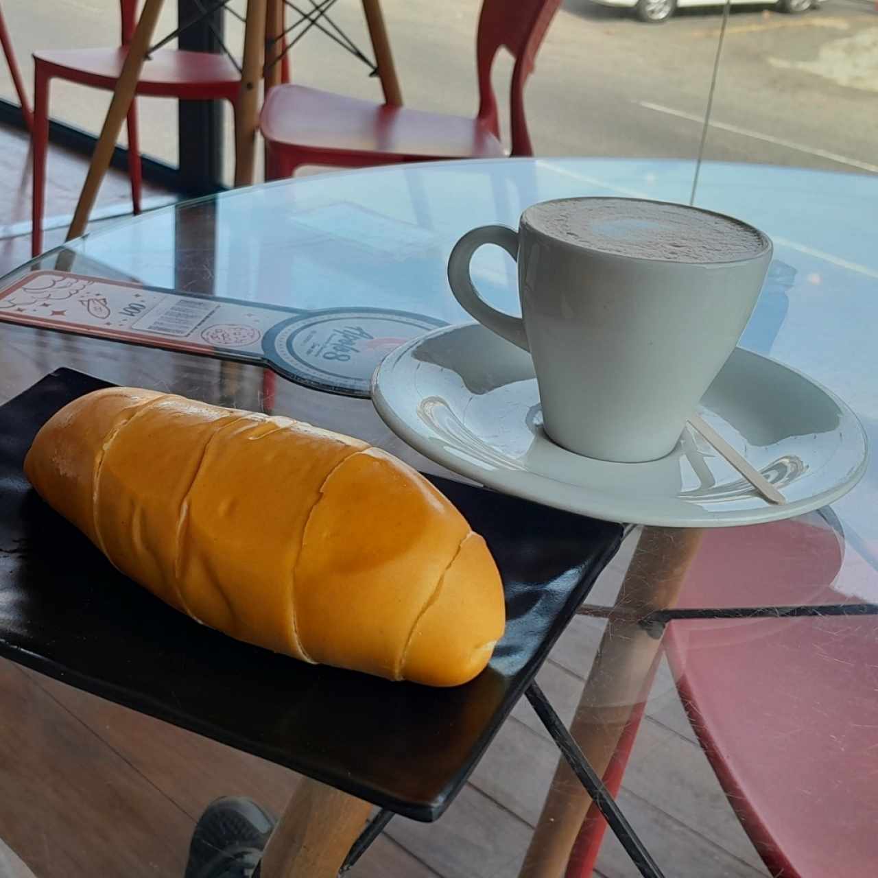 Cachito de jamón y un marrón grande 