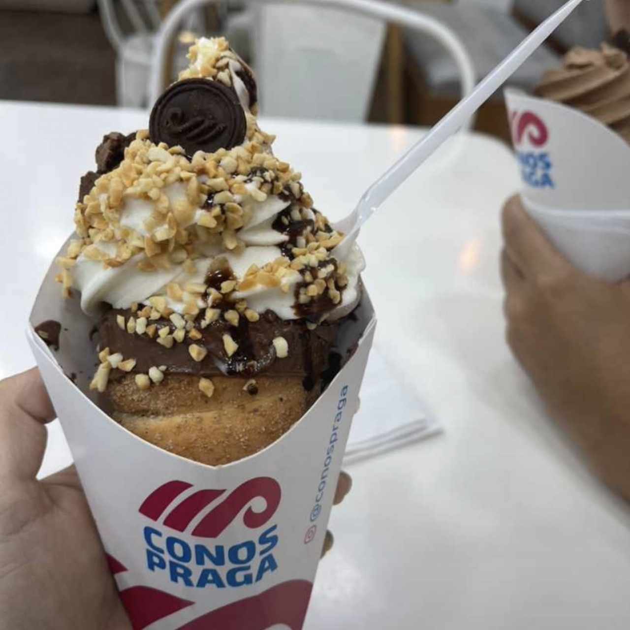 Mantecado y Chocolate, simplemente unico y delicioso..!