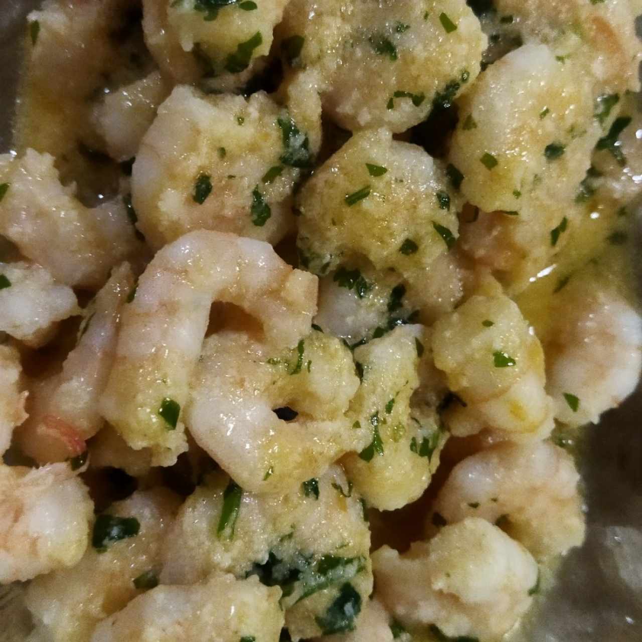 camarones al ajillo