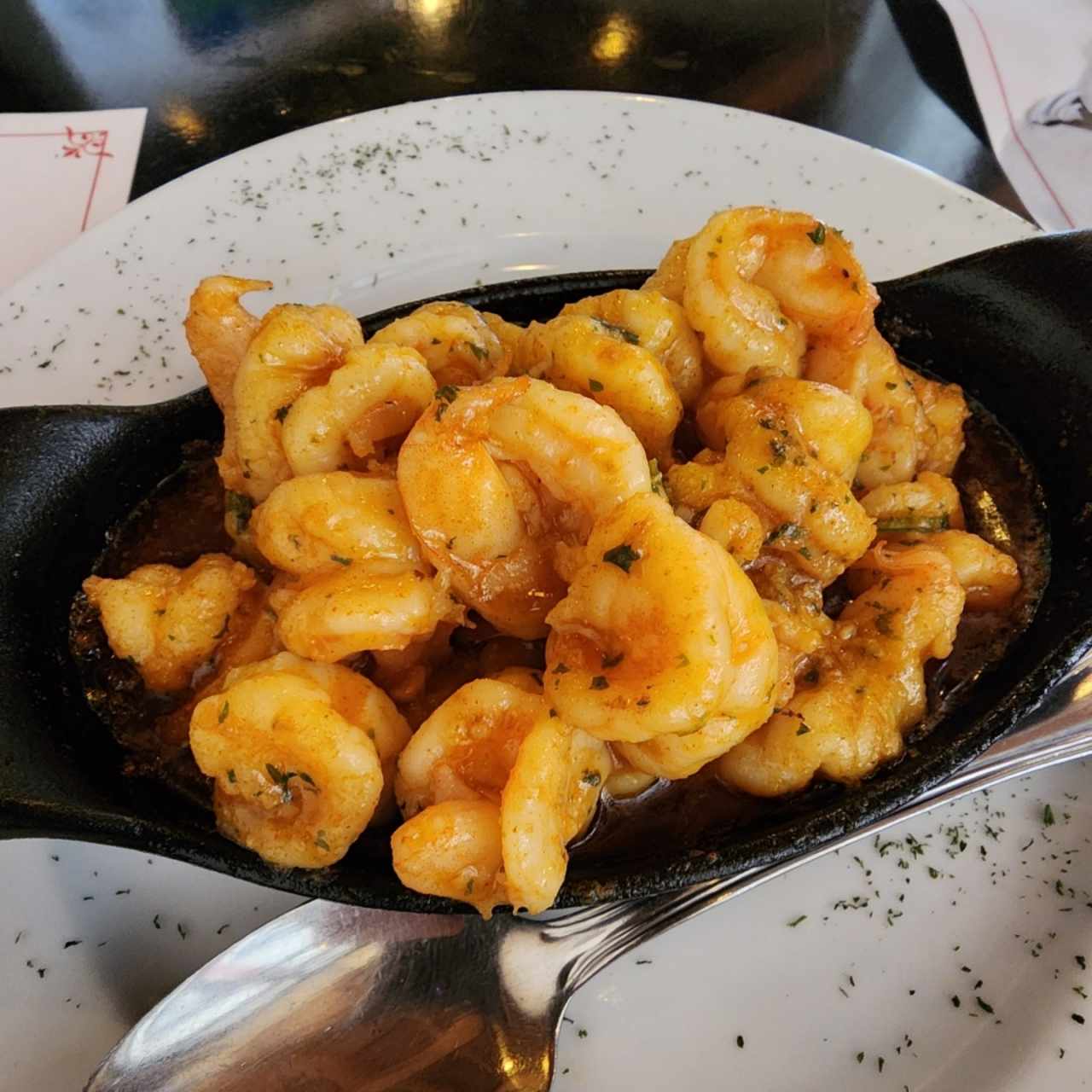 Camarones al ajillo 