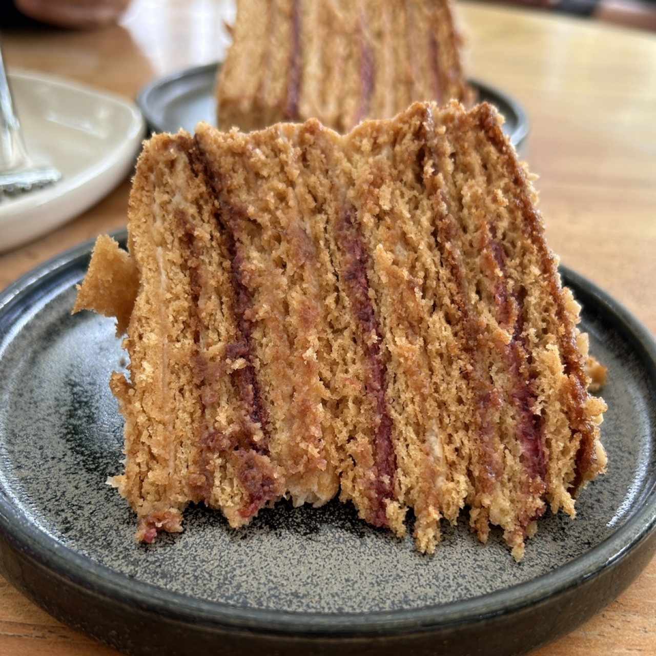 Honey cake 