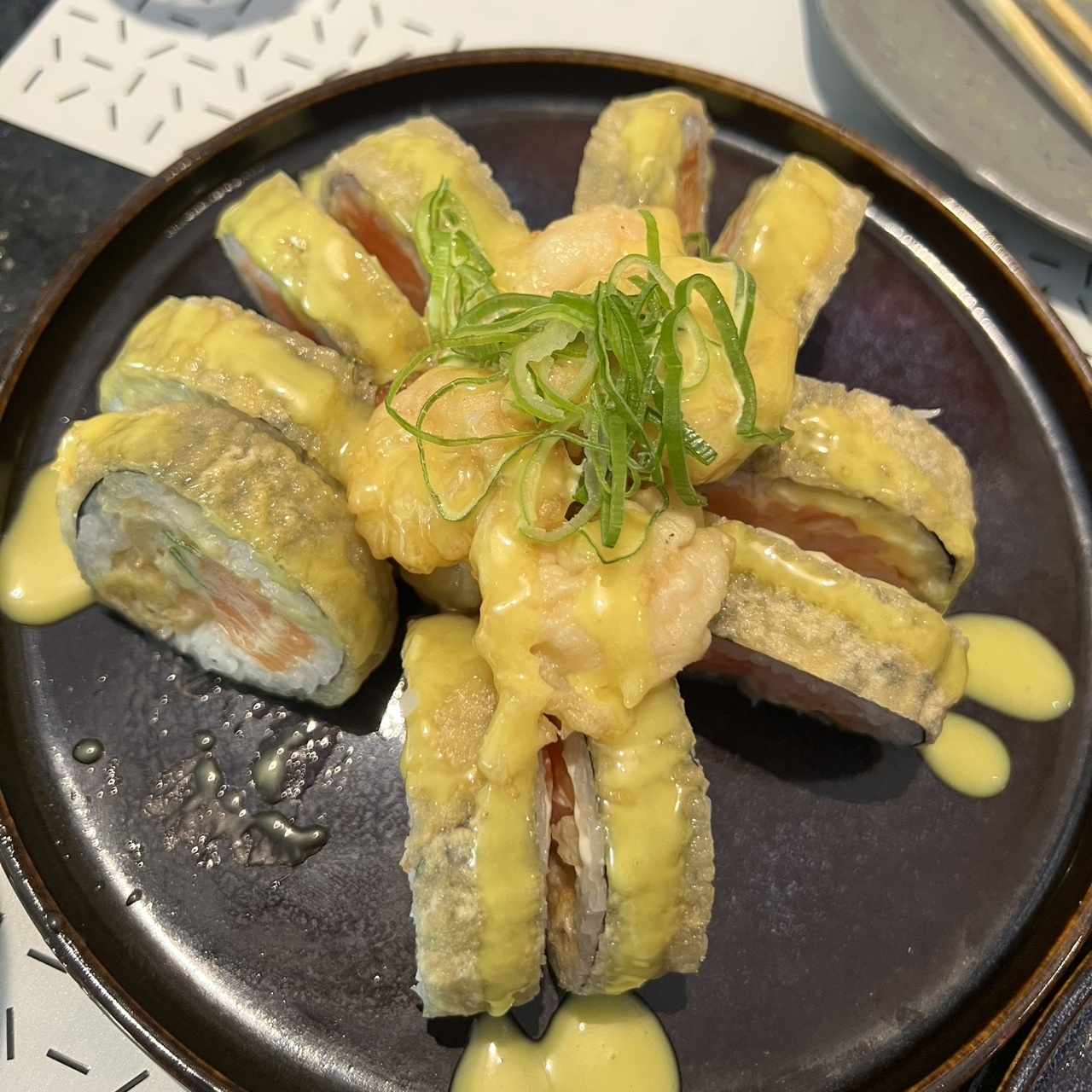 Salmon Roll