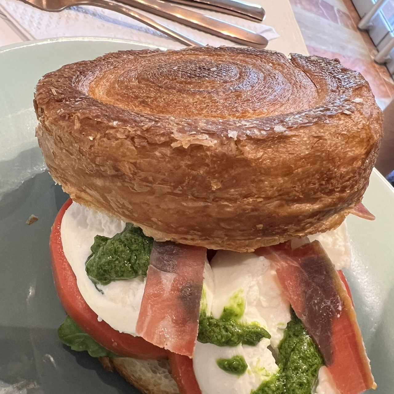 Croissan Capresa