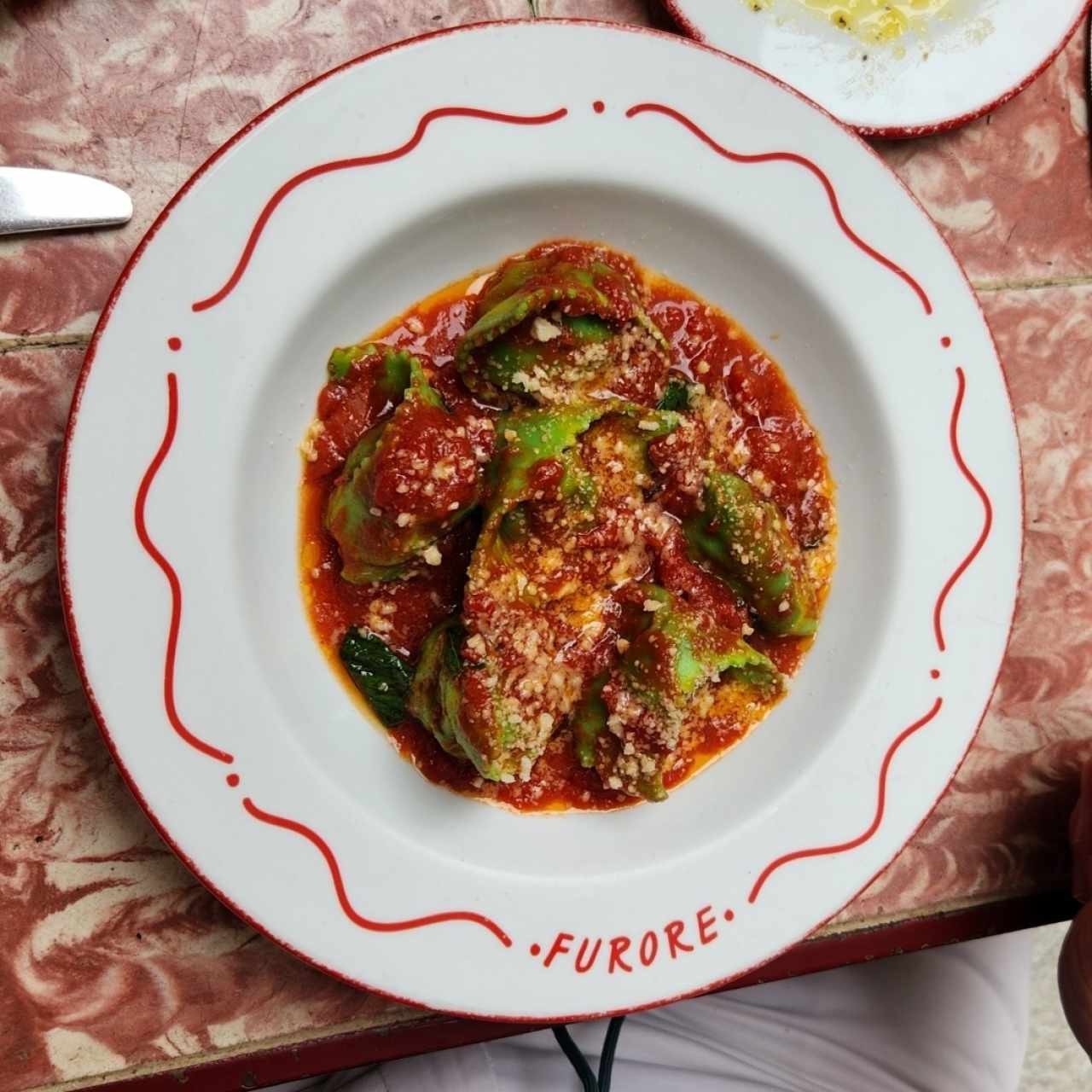 Raviolis rellenos de ricotta y Espinacas 
