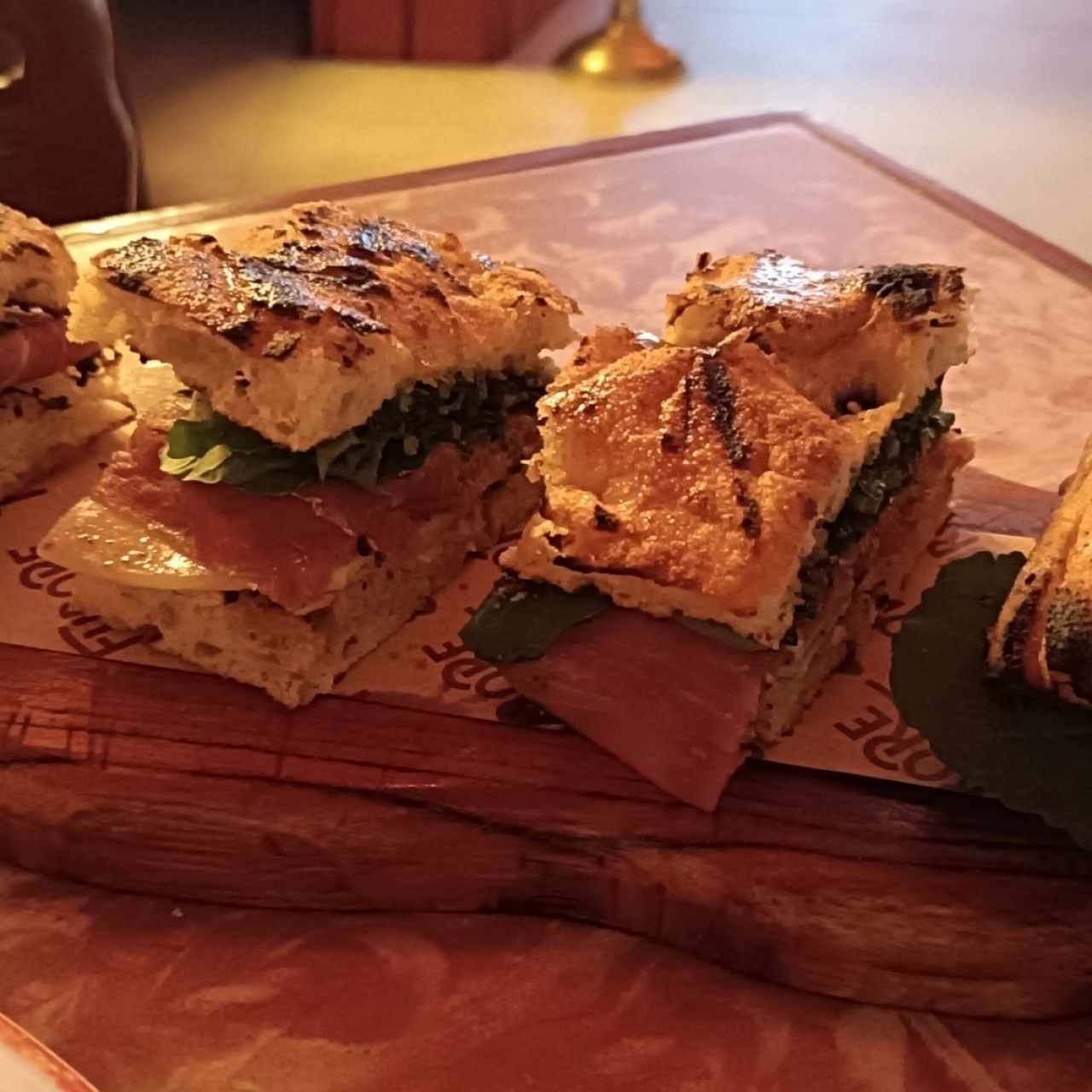 Focaccia de prosciutto