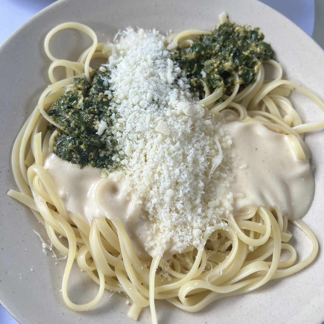 Pasta Pesto 4 Quesos