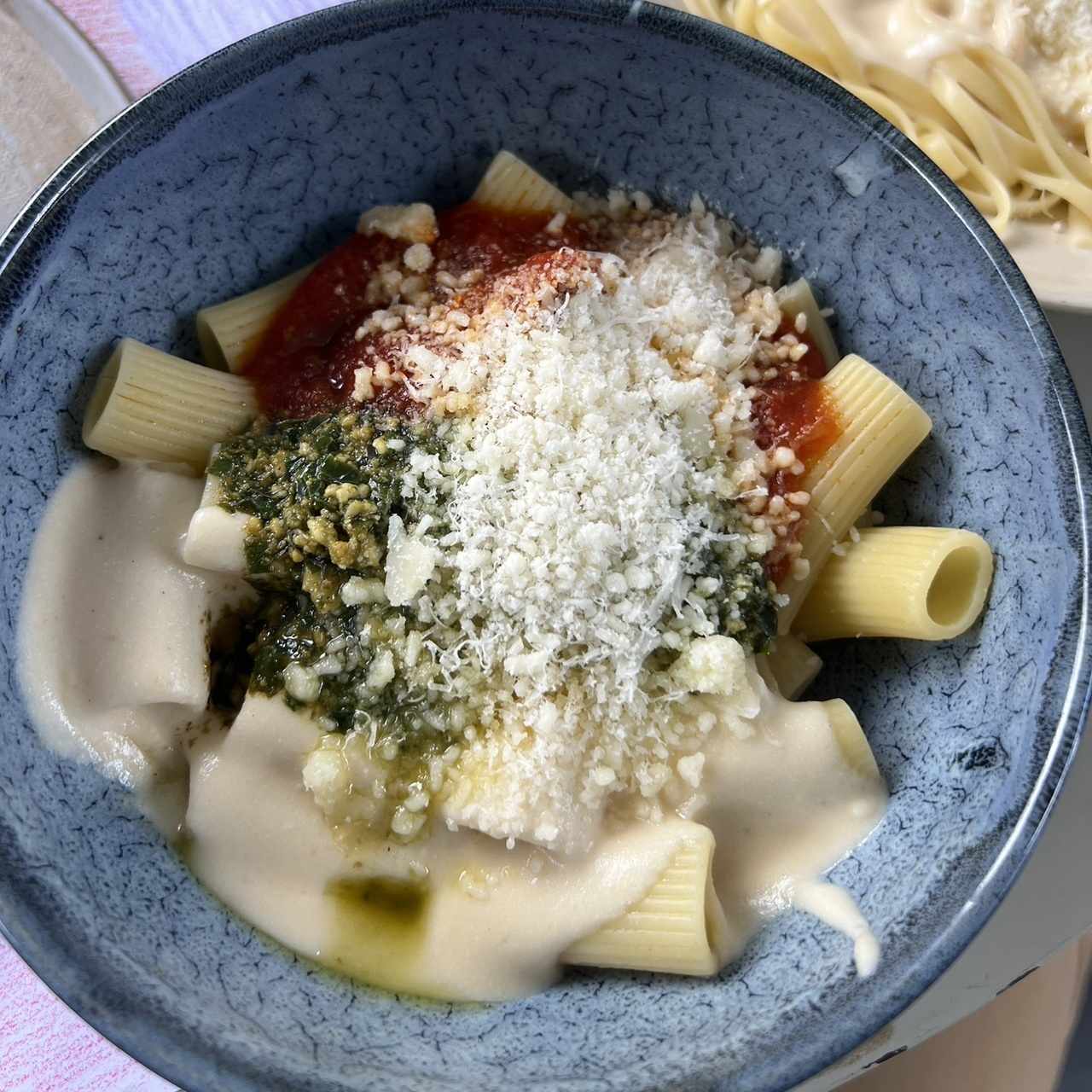 Pasta 4 Queso Pesto Matriciana
