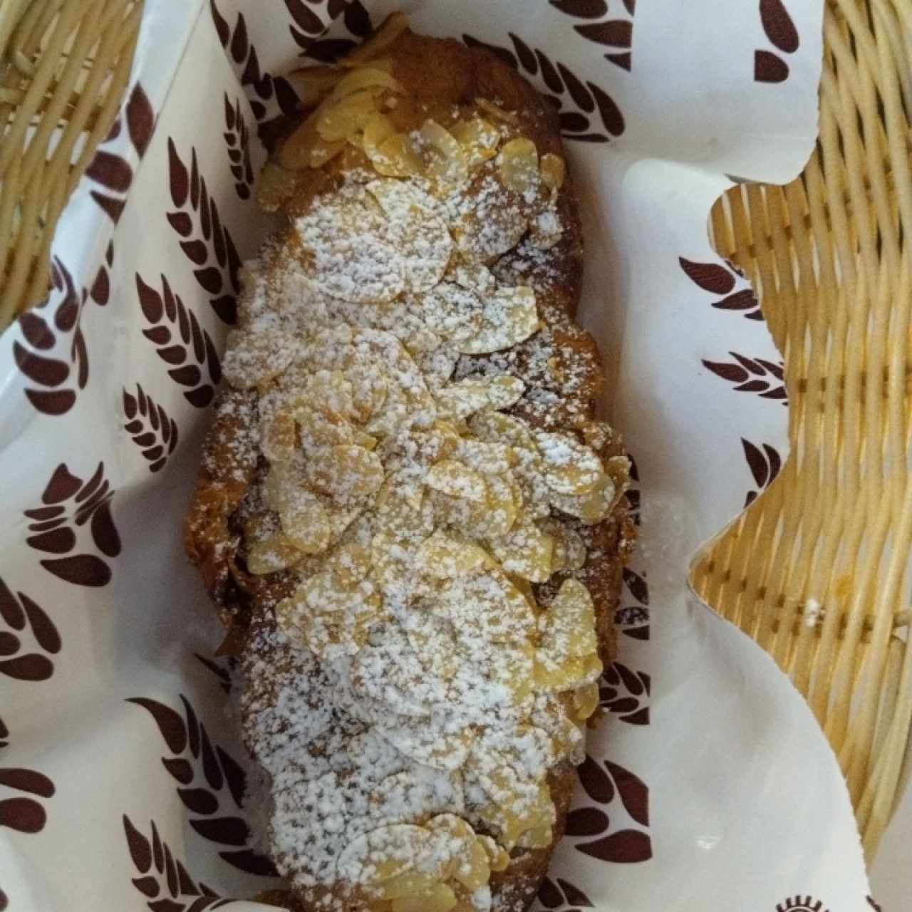 croissant de almendras 