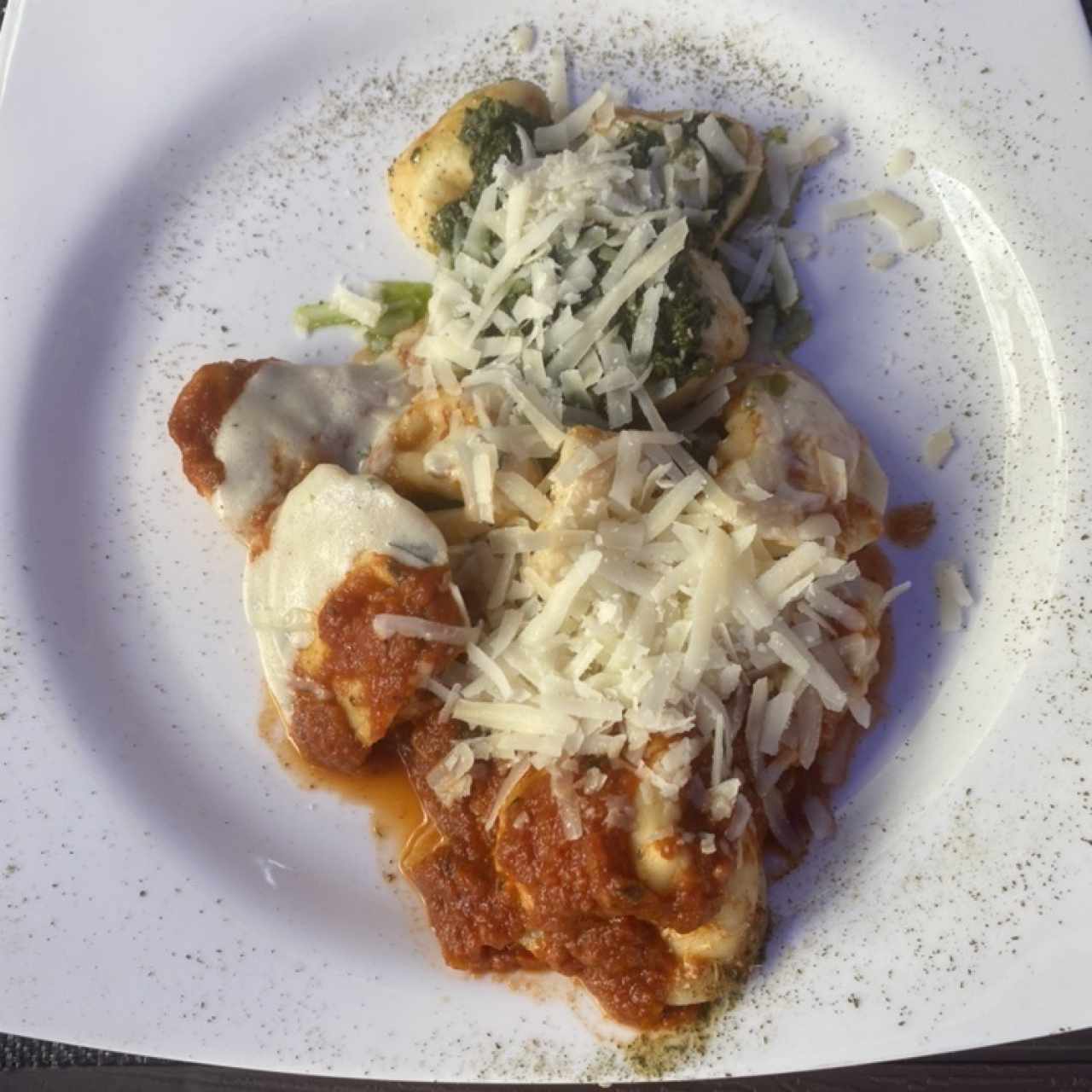 Triptico de degustación de pastas rellenas