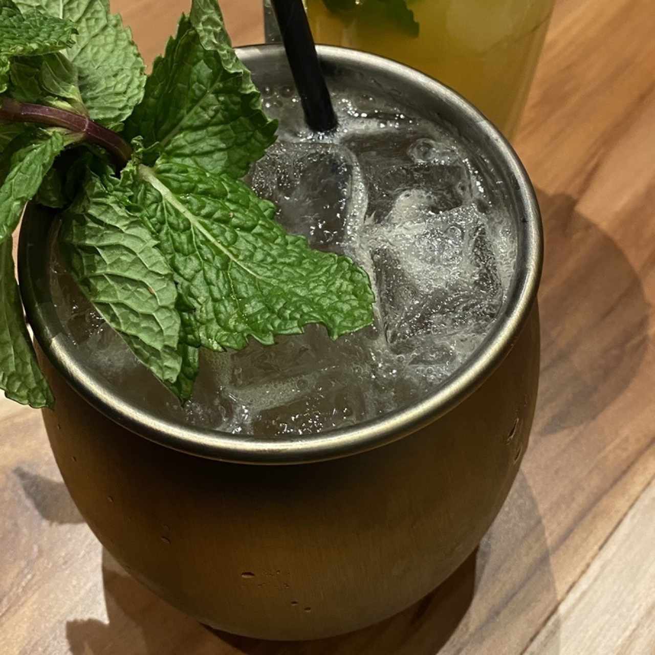 RHYTHM & ROSÉ MULE
