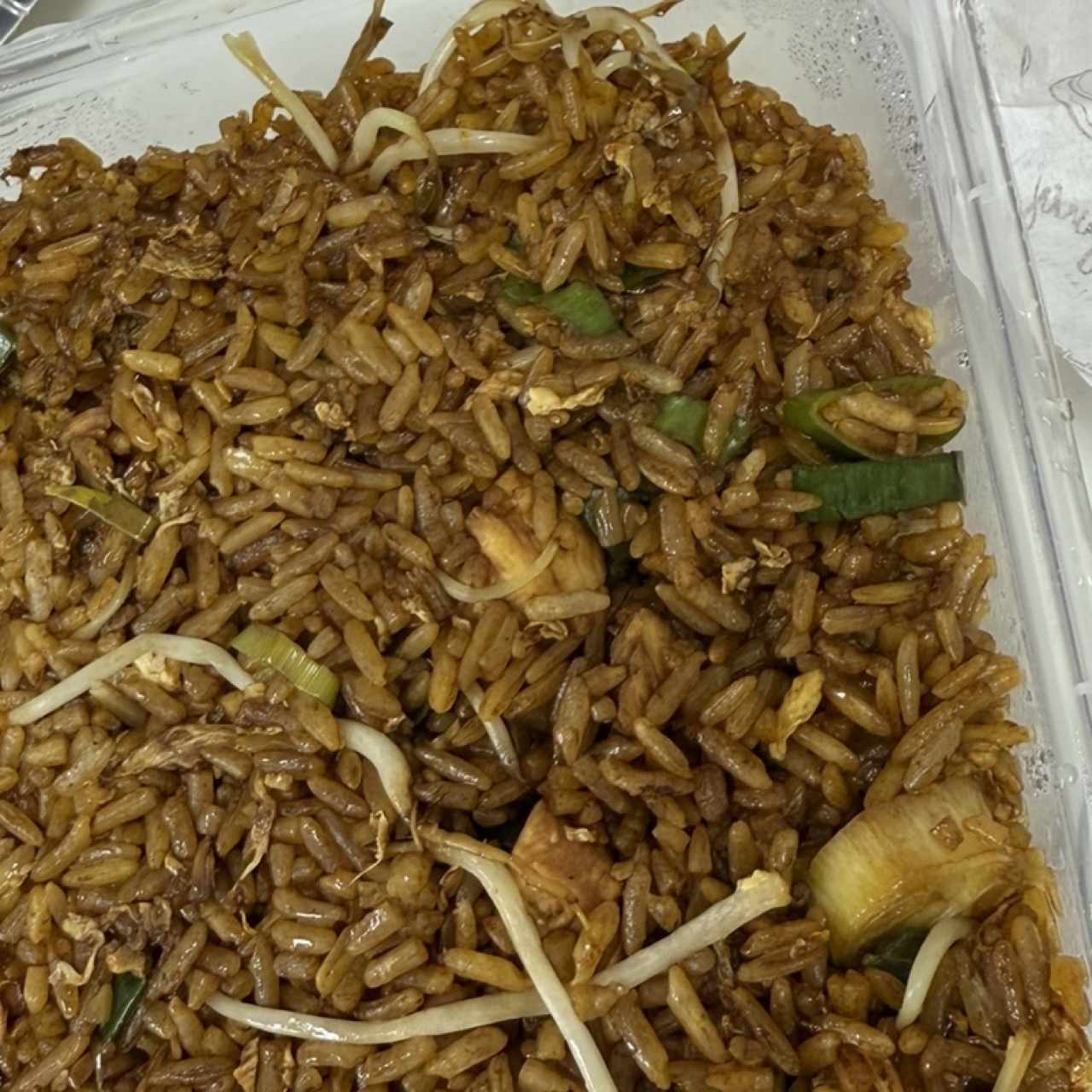Arroz chino con pollo