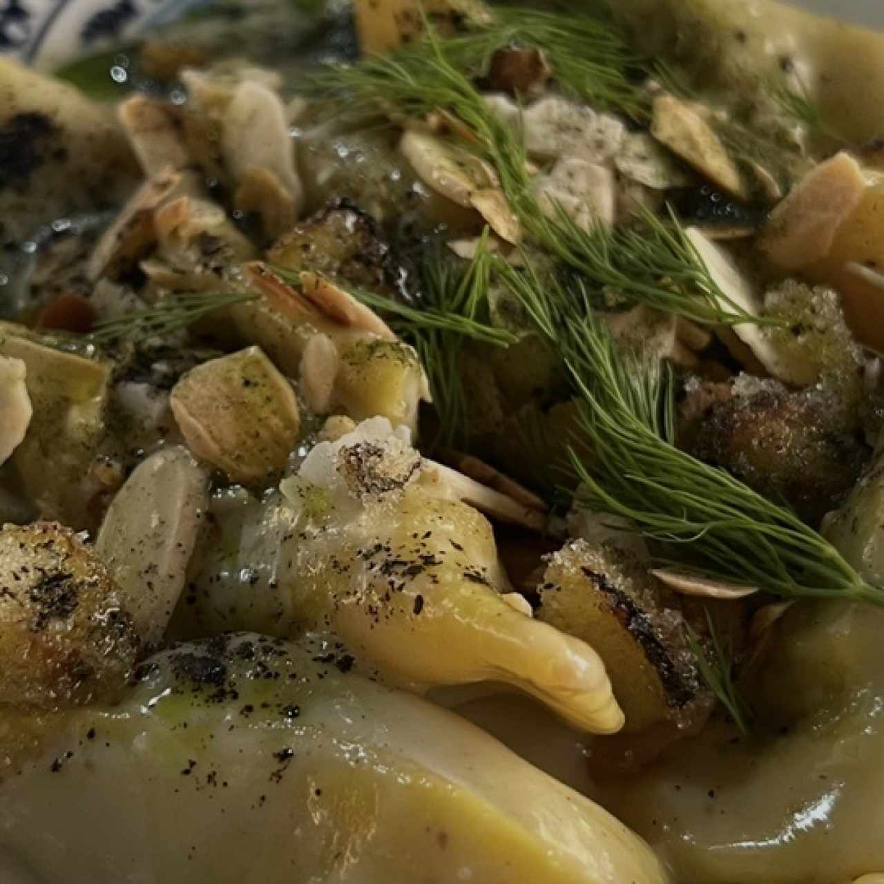 Pasra rellena con morcilla 