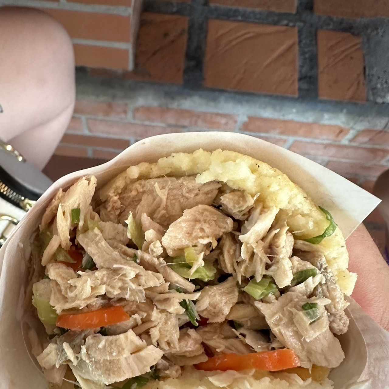Arepa de atún a la vinagreta