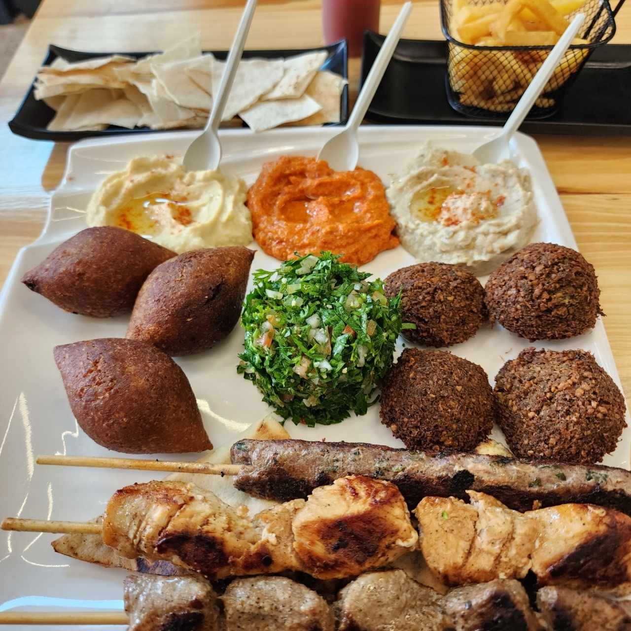Plato mixto