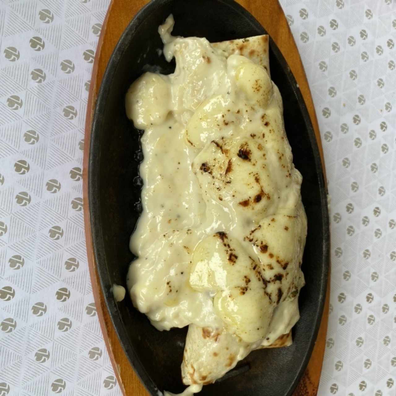 Crepe de camarones