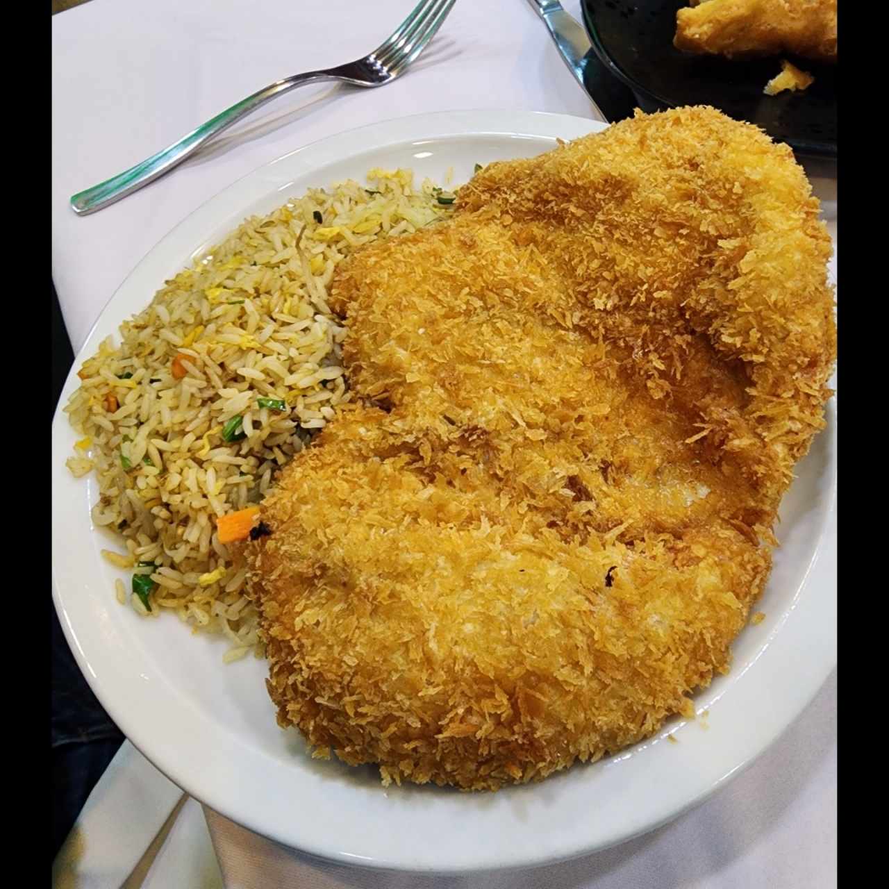Milanesa + arroz chino