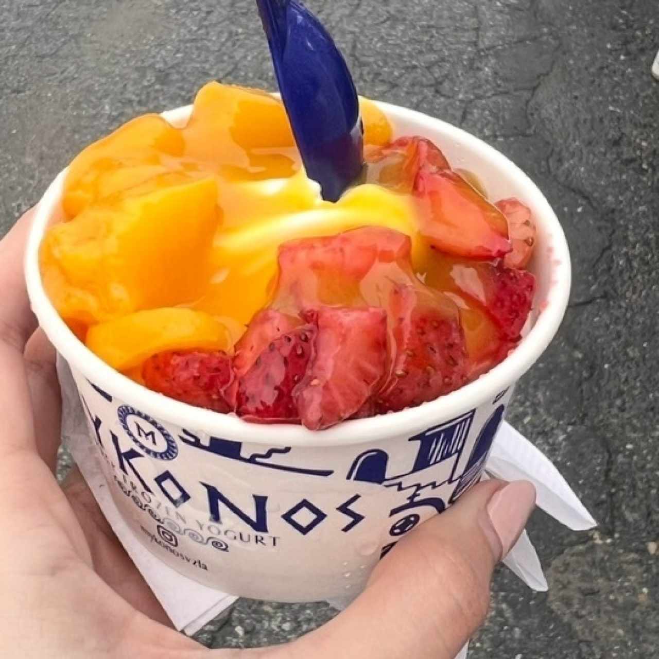 Helado yogurt mango fresa 