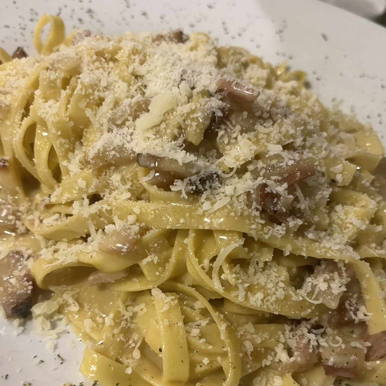 Pasta a la carbonara