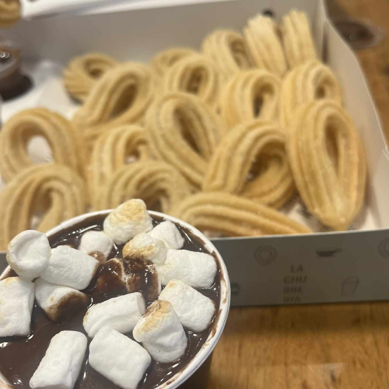 Churros con chocolate 