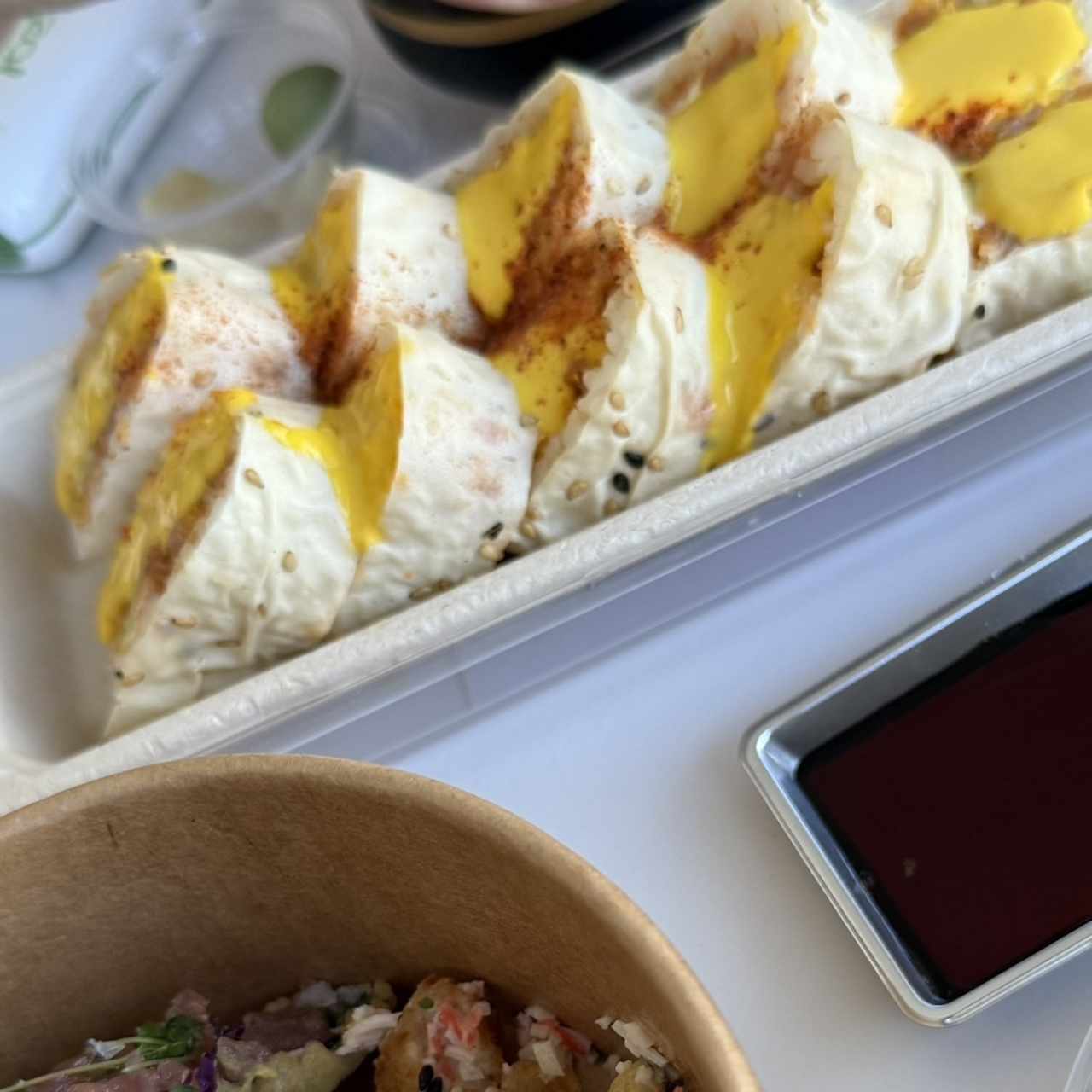 Salmon roll