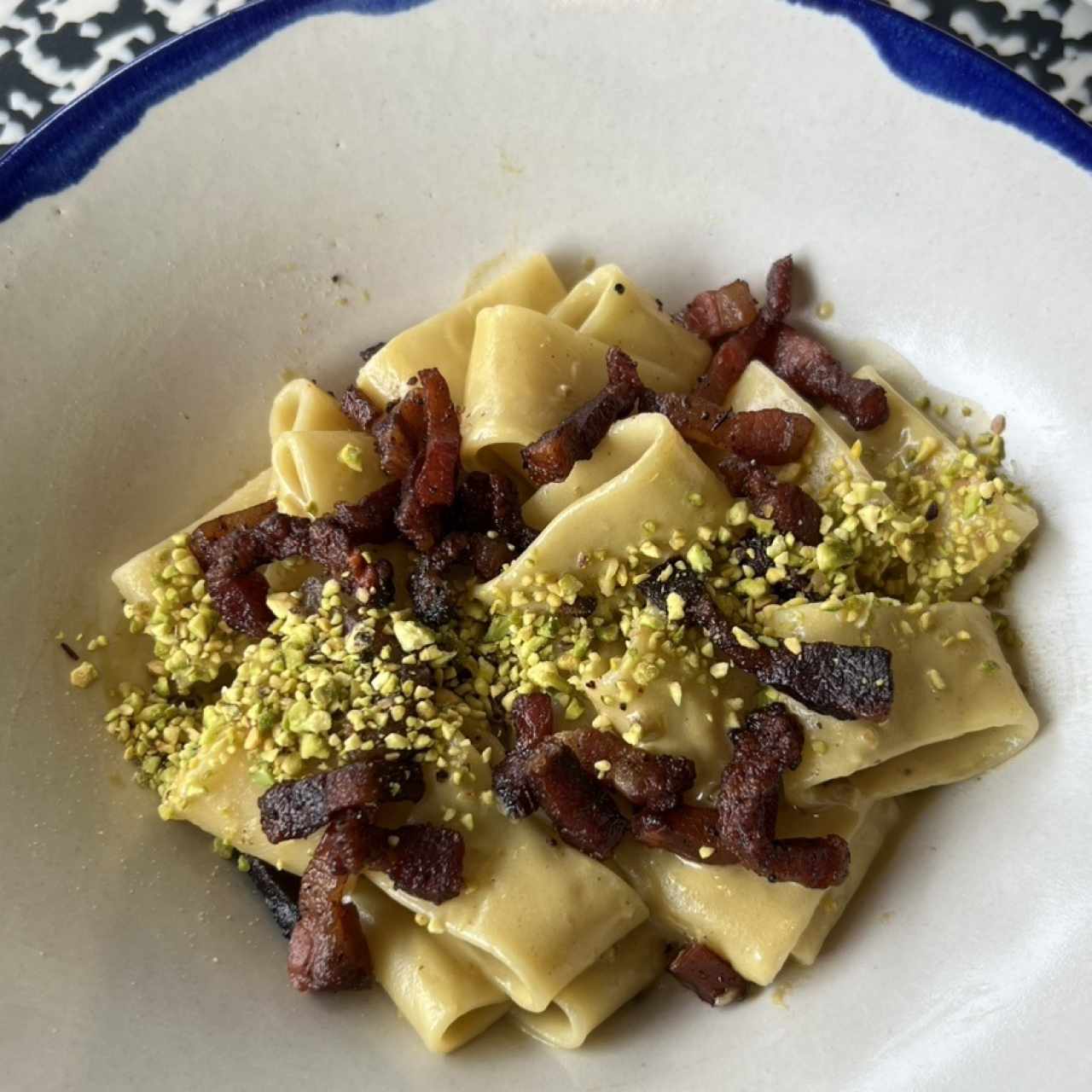 Pasta burrata e pistaccio