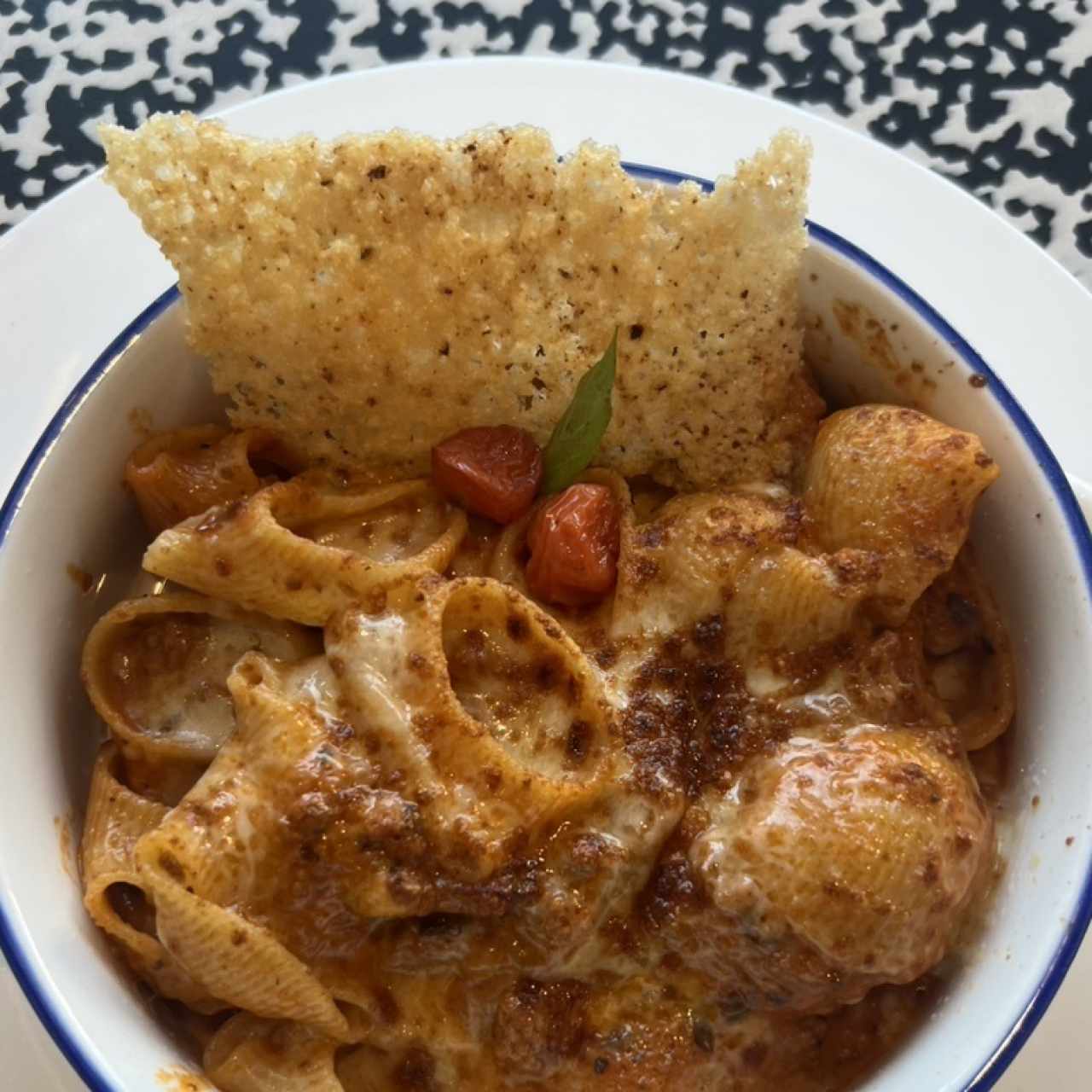 Pasta con salchicha italiana