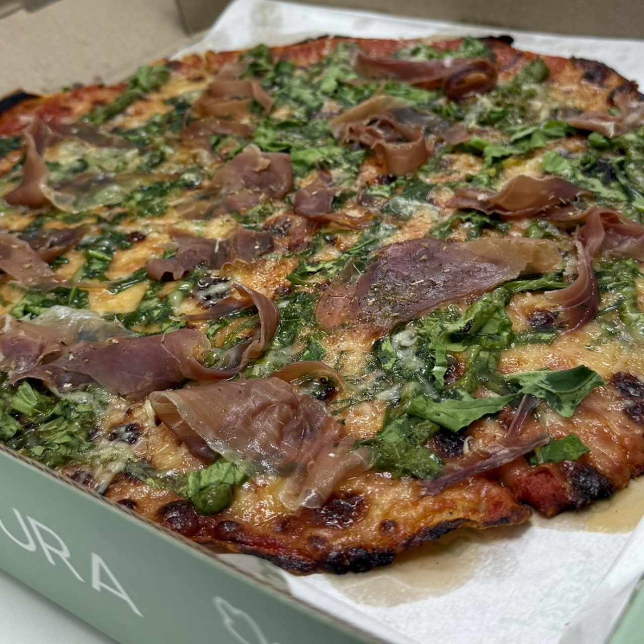 Pizza serrano 