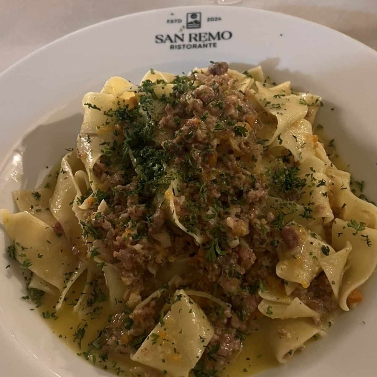 Capelinne al olio con salchicha italiana 