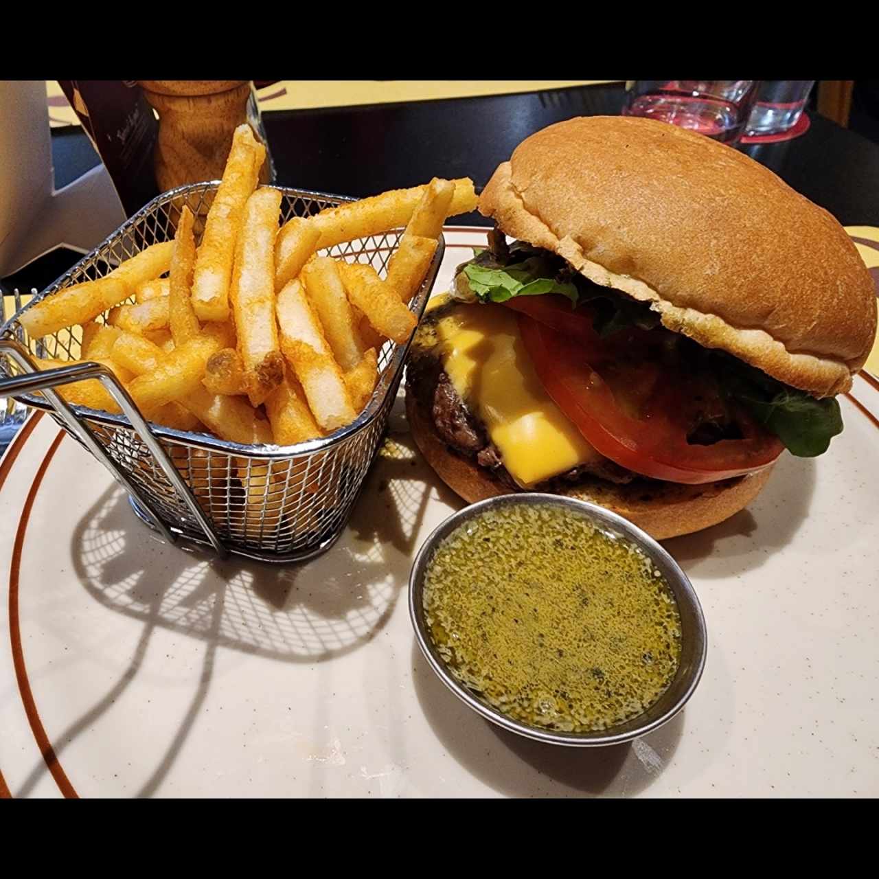 Hamburguesa café de París 