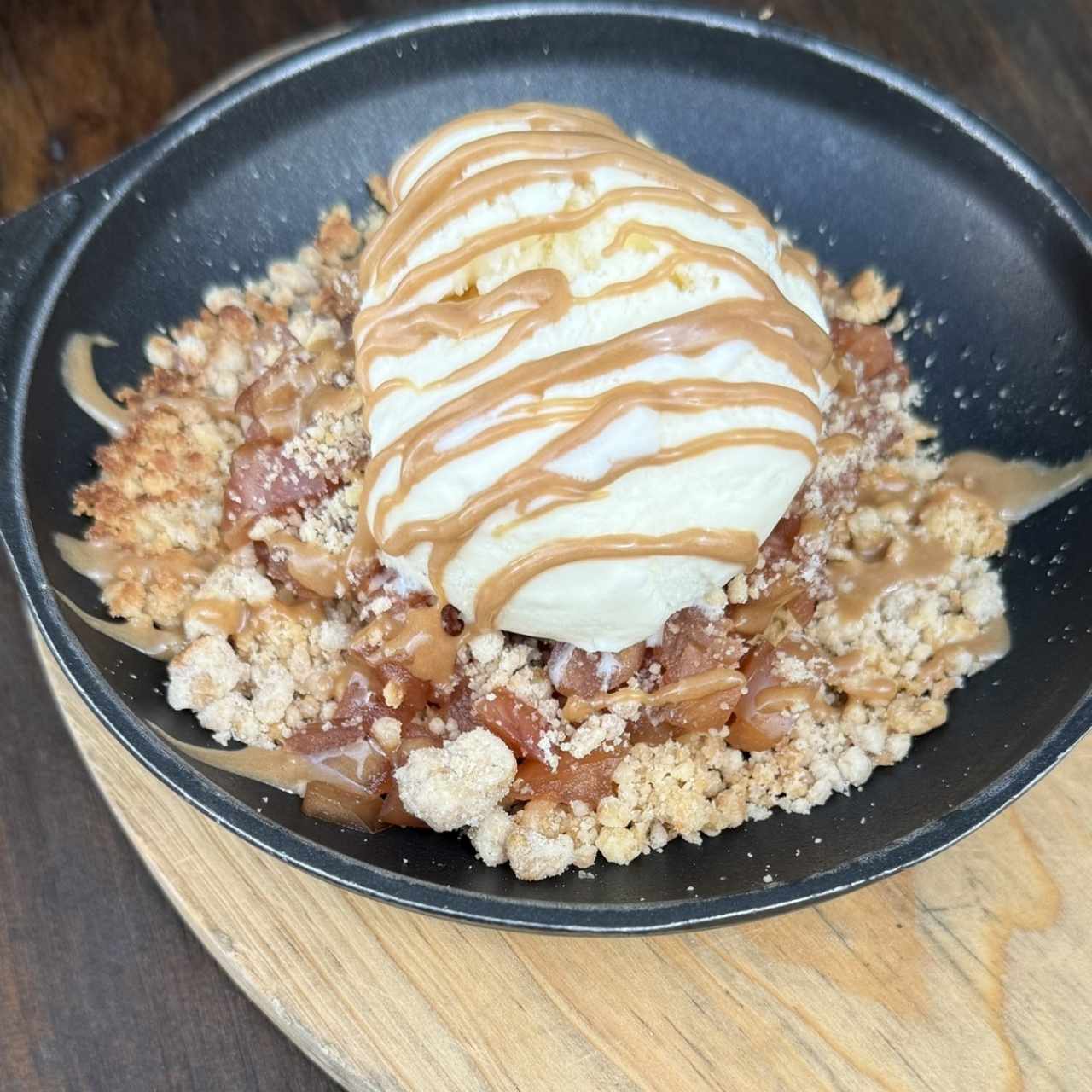 Apple crumble