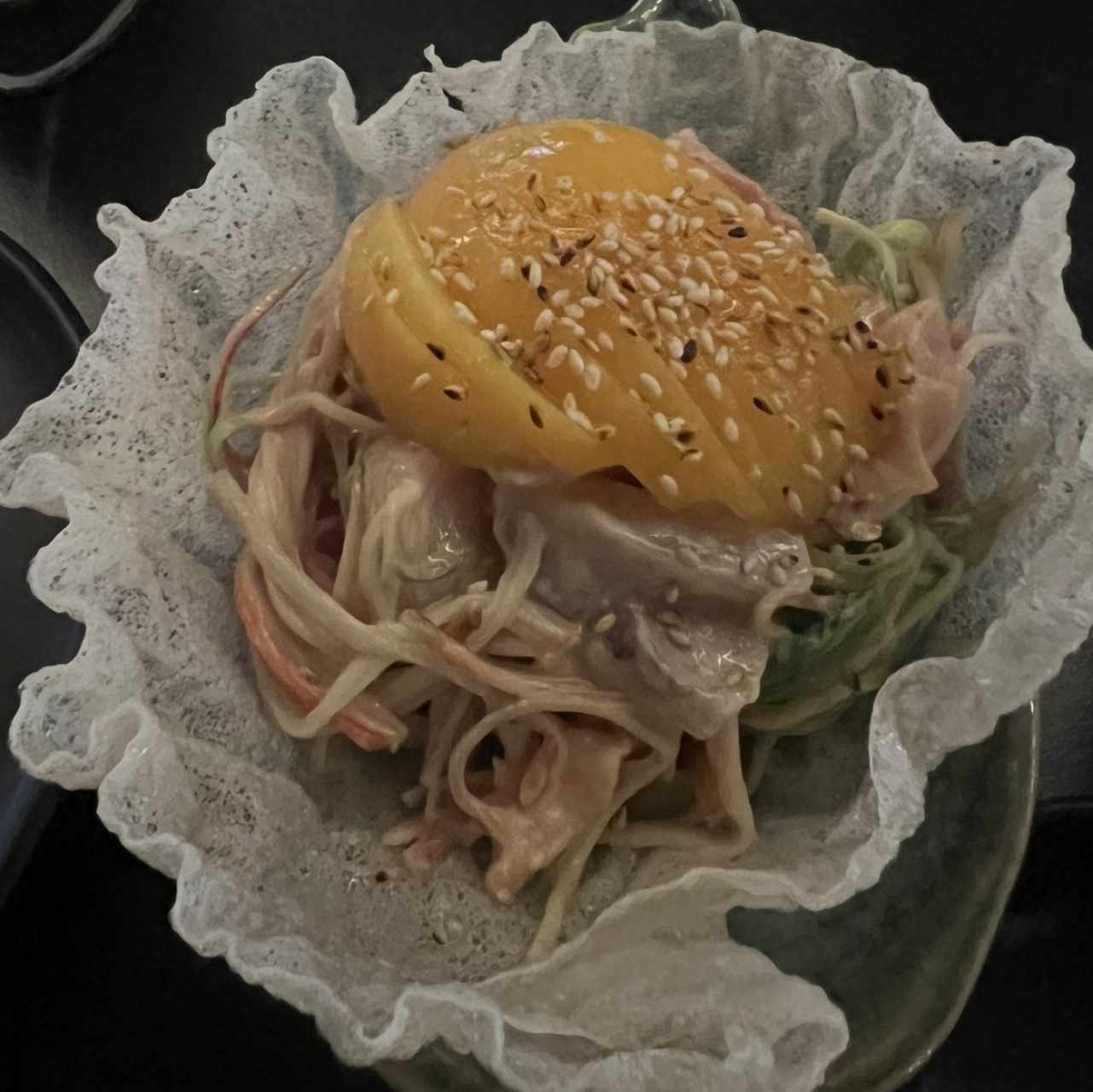 Ensalada Neptuno con melocotón